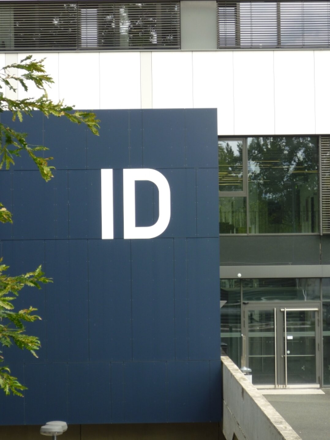 Ansicht Süd-Seite Gebäude ID RUB